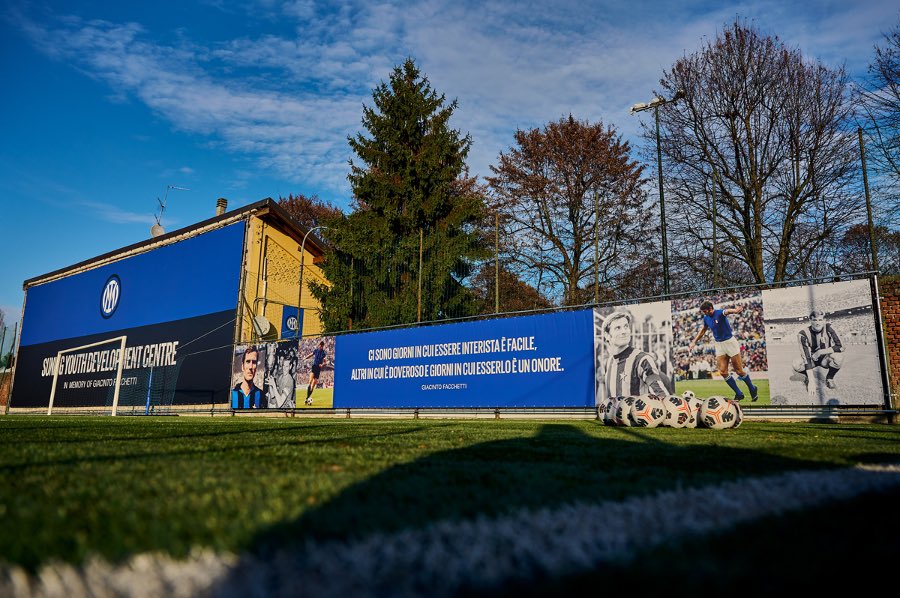 GuarroPas's tweet image. Inter, non solo Appiano e San Siro, Oaktree sta lavorando per rinnovare e implementare anche la superficie di Interello, impianto che ospita le giovanili e che dovrebbe veder sorgere altri tre campi sportivi.