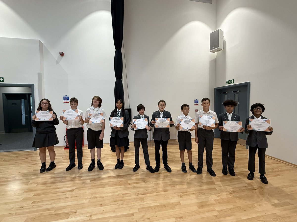 RiverAcReading's tweet image. The last day of the year at River Academy, and we had a lot to celebrate, recognising #excellence and #determination across subjects, and highlighting the exceptional character of students. So many superstars!