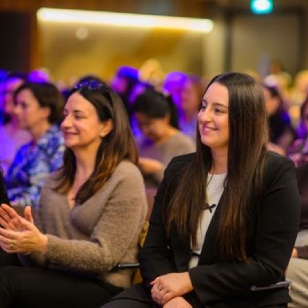 Diversity_Mark's tweet image. &quot;What Makes Up the Modern Social Enterprise?&quot; Roseann Kelly MBE, Chief Executive of The WiB Group, sheds light on this vital question. 📲Read more on her thoughts in this week&apos;s The Irish News: bitl.to/4sCz

#MakingAnImpact #Network #Diversity #Inclusion #Skills #Jobs