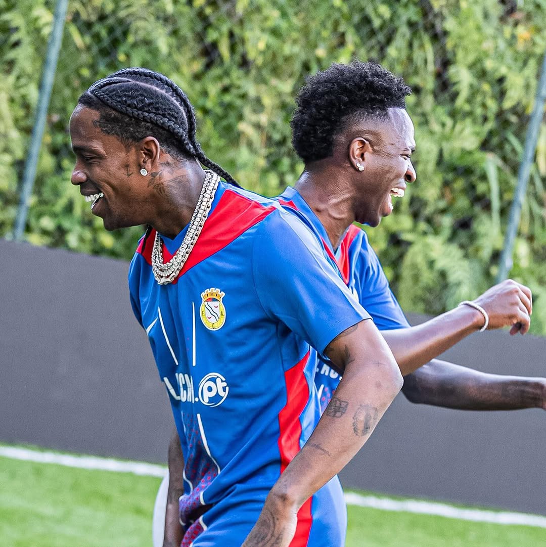 GrixMagazine's tweet image. Vinicious Jnr & Travis Scott In Both Their Worlds... On the pitch and on stage 🔥🔥🔥