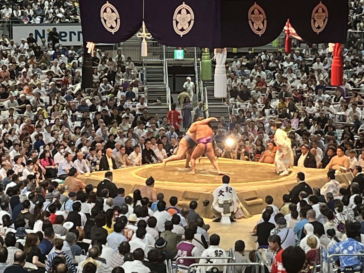 Spent the day at Sumo in <a href="/Nagoya/">LikeNagoya!</a> Japan… brand new stadium … 7800 people - sold out (the high seats have very poor view so they don’t sell them). BYO food and booze - guess what, no one got drunk… <a href="/NZRugby/">New Zealand Rugby</a> should put their foot down to NZ stadia … you want people to games ..