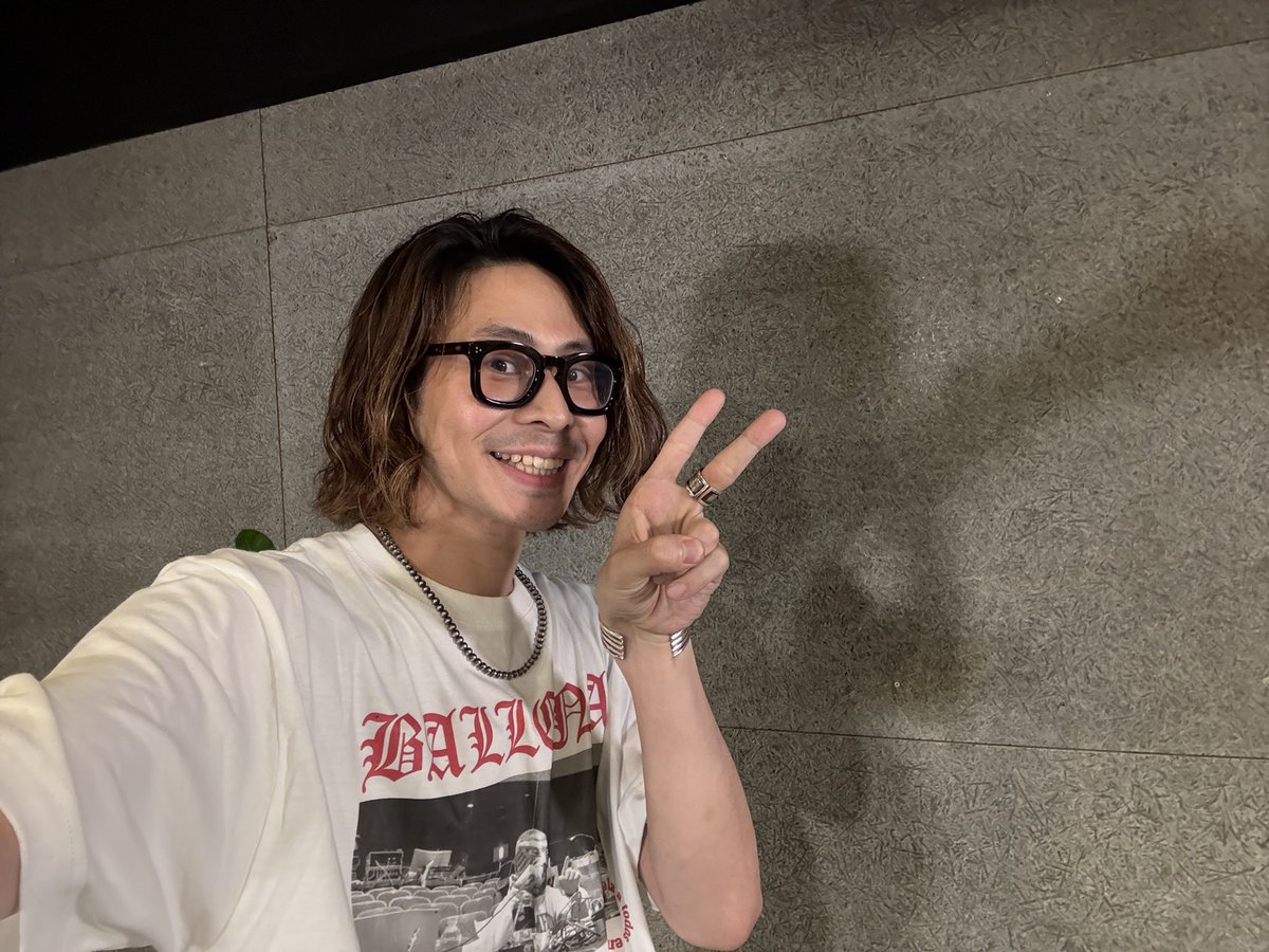 kujiraikosuke's tweet image. 鯨井ジャパン
監督一人語り

ご視聴誠にありがとうございます！
改めまして、38歳鯨井康介もよろしくお願いします！！

ピッグらぶ！！