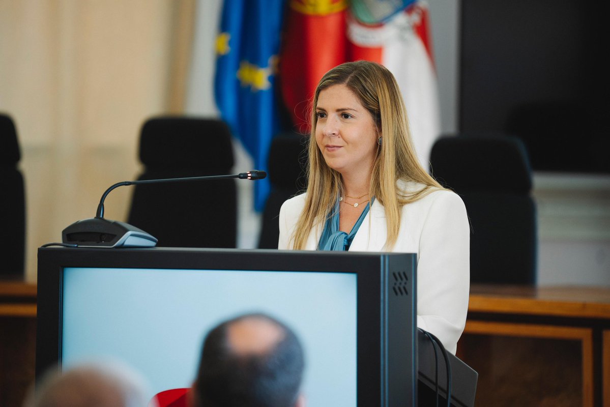 margaridalopes's tweet image. 🏛️ O Arco da Vila, em Faro, é passagem e permanência. A sua requalificação devolve-lhe a dignidade histórica e reforça o património como bem comum, feito de memória, cuidado e compromisso coletivo.
#Cultura