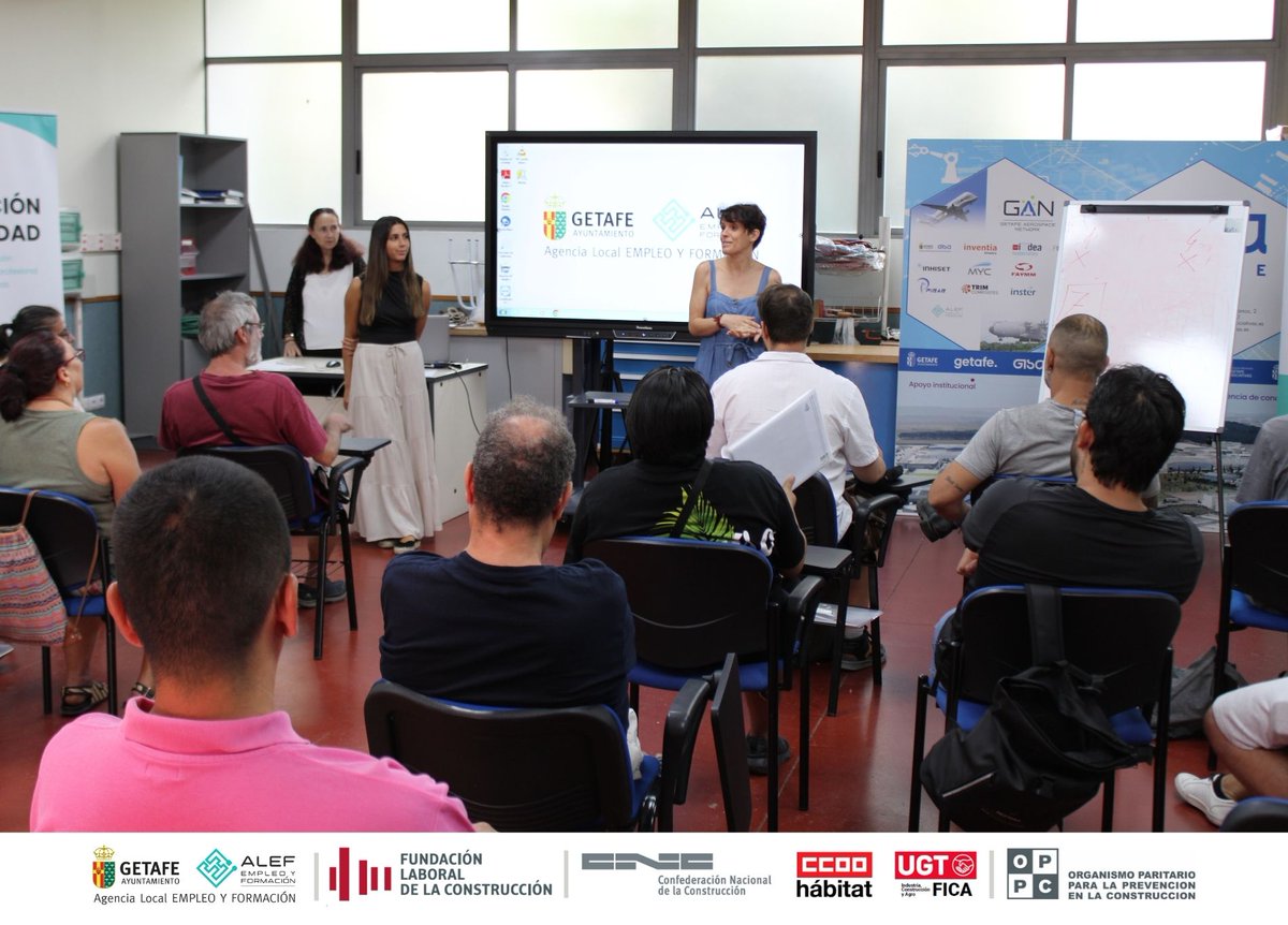 alefgetafe's tweet image. Hoy despedimos a los participantes del curso de Prevención de Riesgos Laborales para trabajos de soldadura, con la entrega de un diploma expedido por la Fundación Laboral de la Construcción, con el objetivo de facilitar su inserción laboral tras la formación recibida durante…