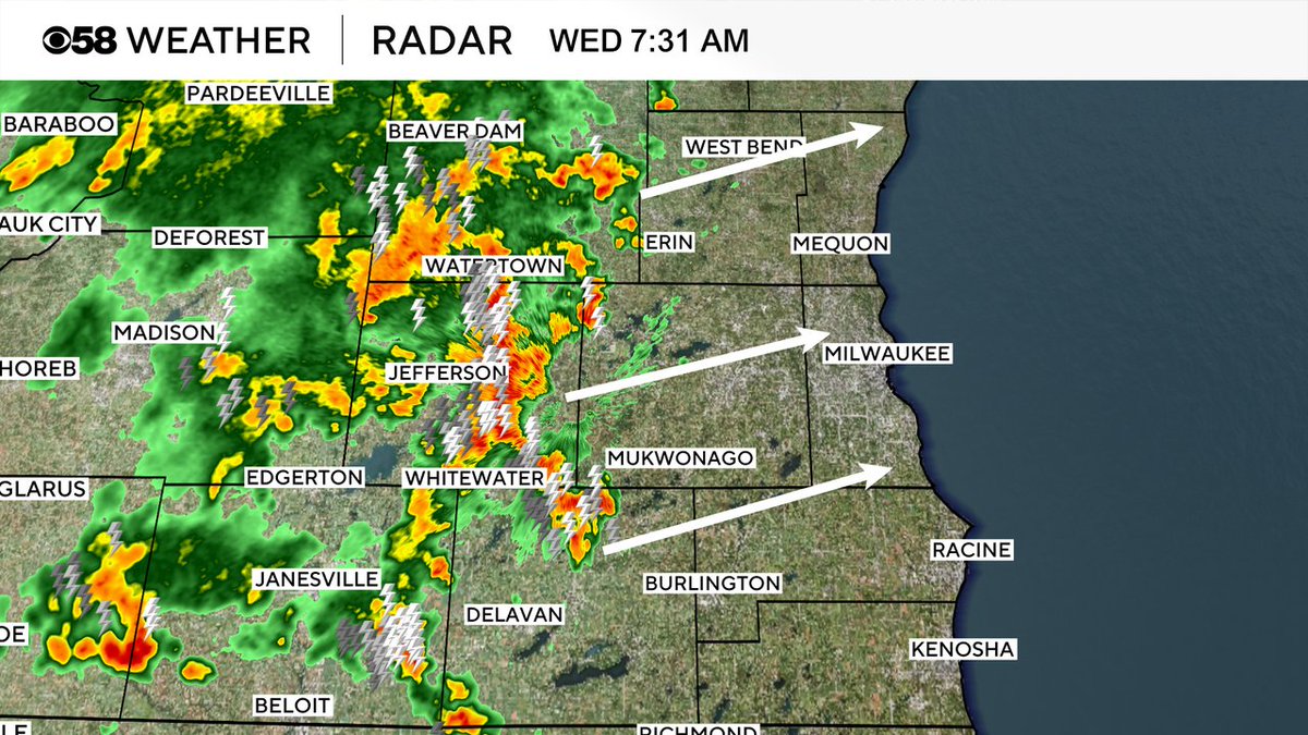 JustinTGee's tweet image. 7:30AM Radar: It's a loud start to the day in Dodge & Jefferson County with lots of lightning & some heavy rain. Otherwise storms are "behaving" with not much or hail right now. These likely reach the Waukesha area in the next 30 minutes and MKE after that if they survive