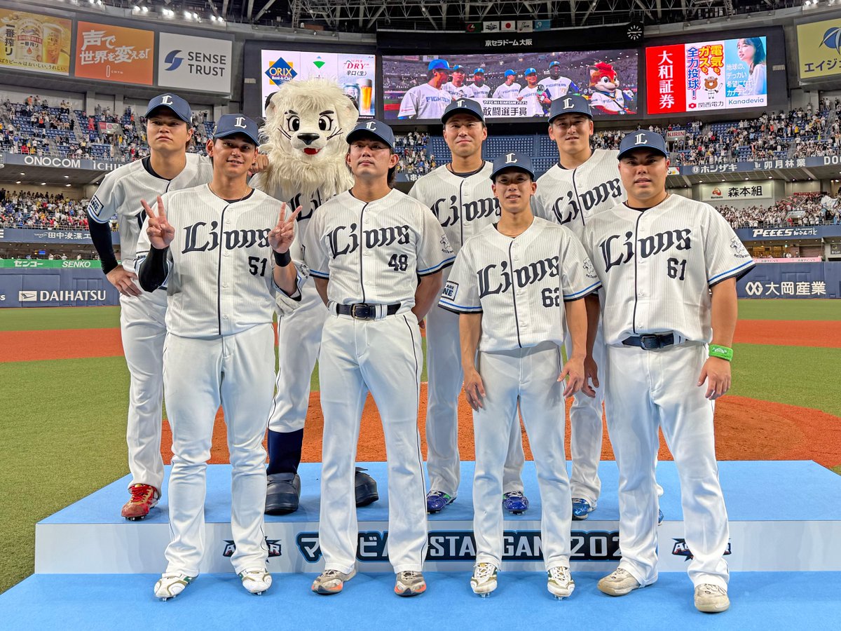 見事、パ・リーグの勝利！！
最後はライオンズのメンバーで記念撮影です。
勝利のハイタッチ気分オールスター特別バージョンを公開予定ですのでお楽しみに！

#埼玉西武ライオンズ #seibulions #オールスター