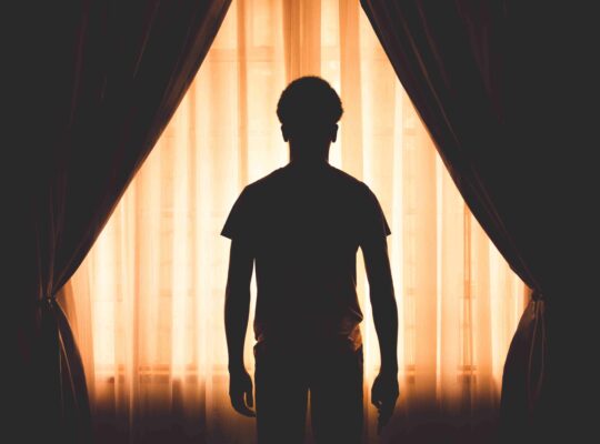 mjmj101's tweet image. على سبيل النصيحة ، ضربتُ لـ(النَرجسِي) الأمثِلة على ما مضى من سَقطاتِه تجاهي ، لا فائدة.. عدتُ للأمثِلة مُعتذرا على ما بدر مني تجاهها من قَسوةِ الضَرب !
#ماجد