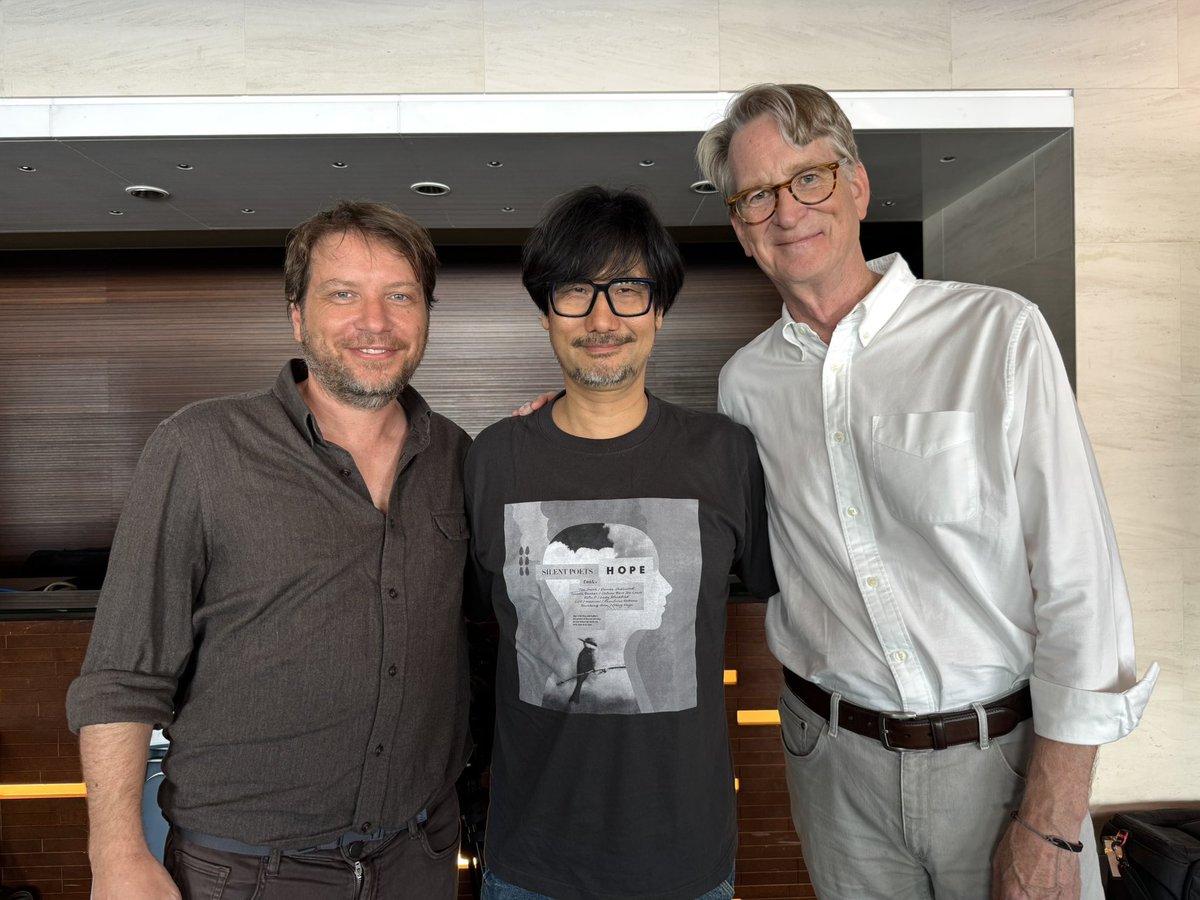 HIDEO_KOJIMA_EN's tweet image. With director Gareth Edwards and the legendary David Koepp.
“Jurassic World Rebirth”
This latest Jurassic World was Gareth’s very own “Dinosaur Island,” featuring an all-star cast of dinosaurs.
No—more like “Tatara Island (Monster Island)” as envisioned by Gareth.