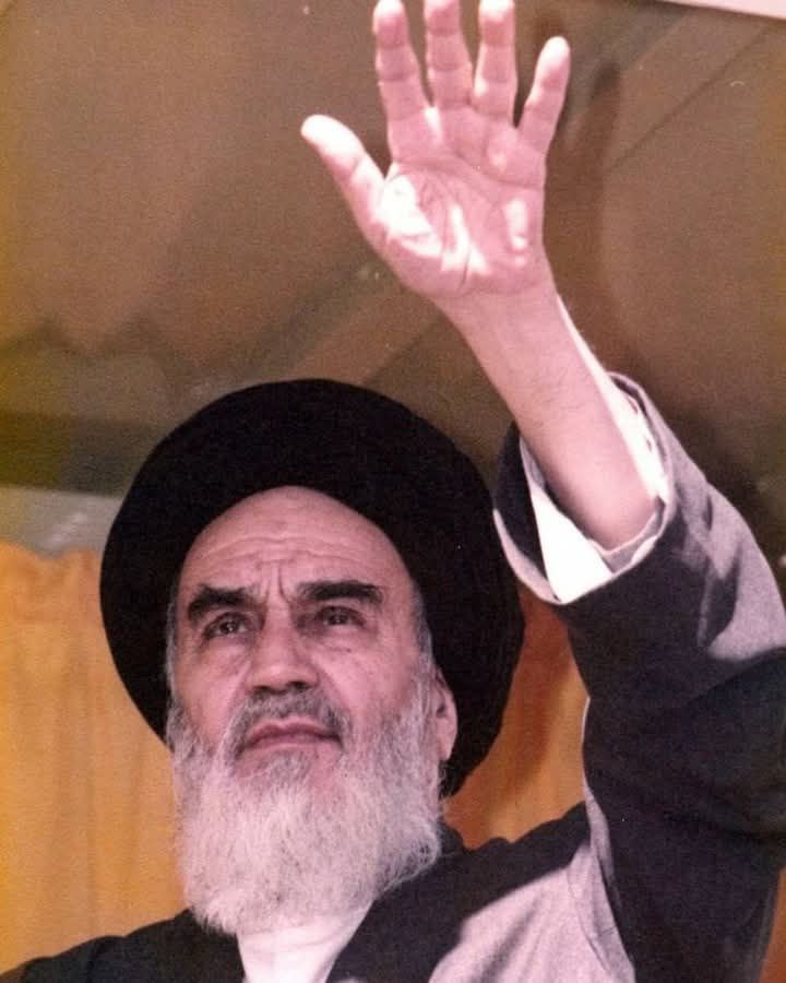 Suleimani_313's tweet image. Israel must be wiped out of the face of the earth.
Imam Khomeini 🇮🇷
