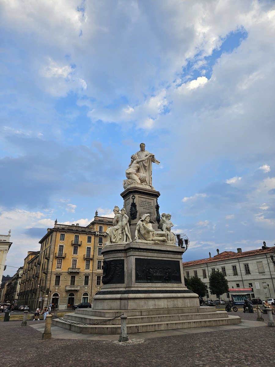 Happy humpday 🐪 from #turin where we're expecting ⛈️ #perfectdestination w great weather and a ton of things to do 🤩 new post 🇮🇹 geography 101 ▶️ turinepi.com w all our services in #torino 🐃 &amp; beyond 📧 for your #italiantravels #italiantours #italianrelocation &amp; mo