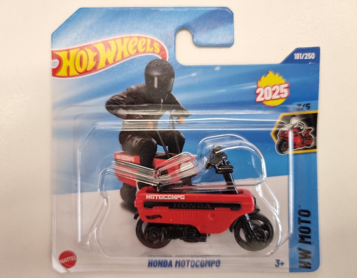 RoadworkUK's tweet image. If ever we needed proof that HotWheels aren't actually for kids at all, this Honda Motocompo is it.