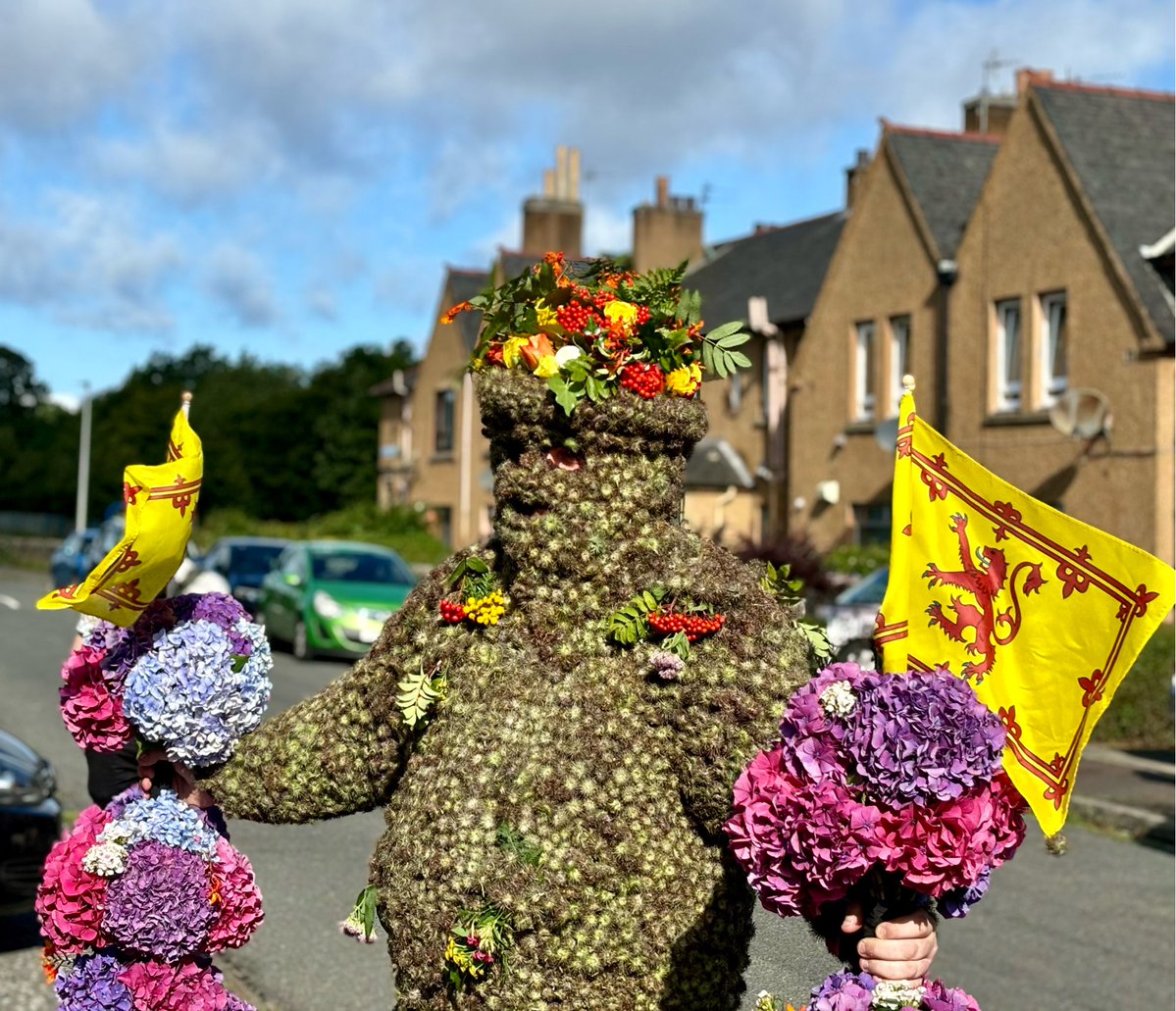 WeirdInTheWade's tweet image. I love a British seasonal folk custom and on Monday’s episode we explore one of Scotland’s finest, the Burryman. But does your town or region have its own folk tradition or custom that you love? I’d love to hear about them.