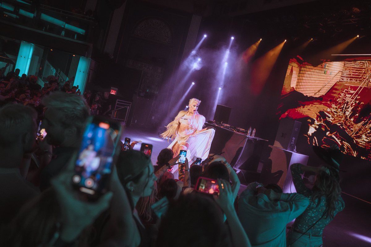 gofreddie__'s tweet image. Freddie Presents: RIDE Calgary ft. @aquariaofficial 🔥