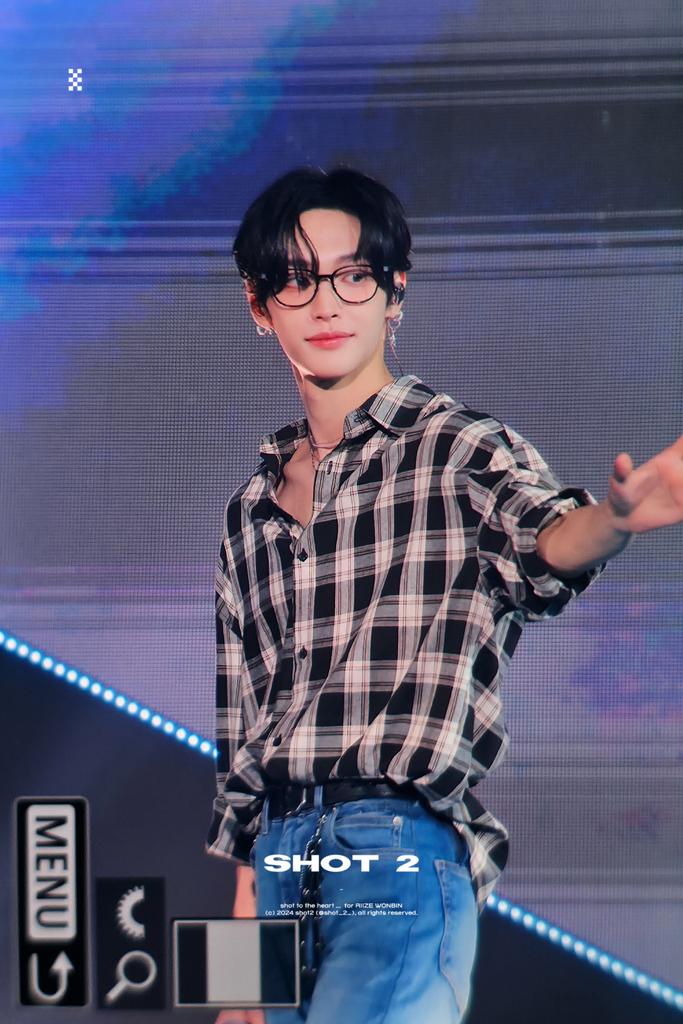shot_2_'s tweet image. 250723 μ μ‘°μ,,, #λΌμ΄μ¦ #μλΉ #RIIZE #WONBIN