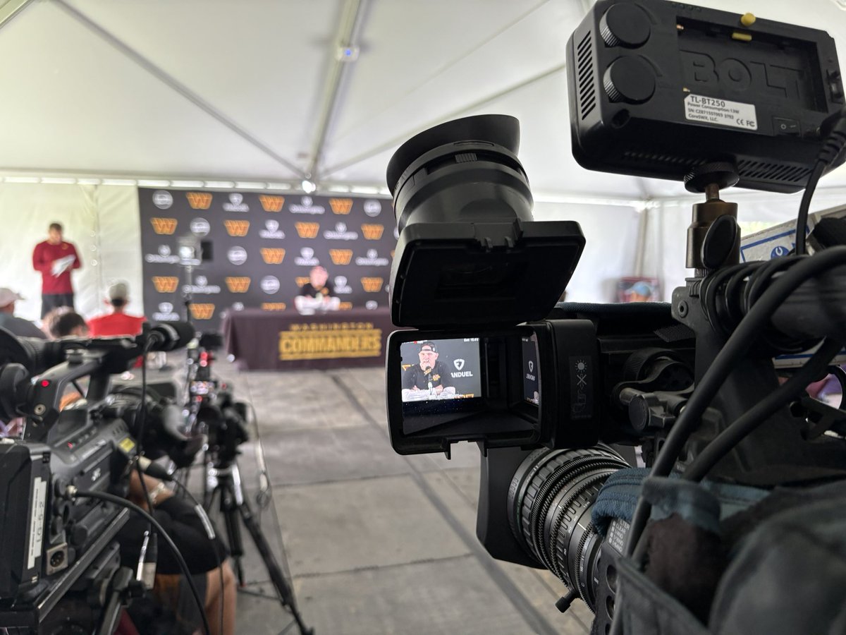 13BrianSmith's tweet image. Commanders head coach Dan Quinn holding a press conference prior to their first day of training camp. @13NewsNow @Commanders 🏈🏈🏈