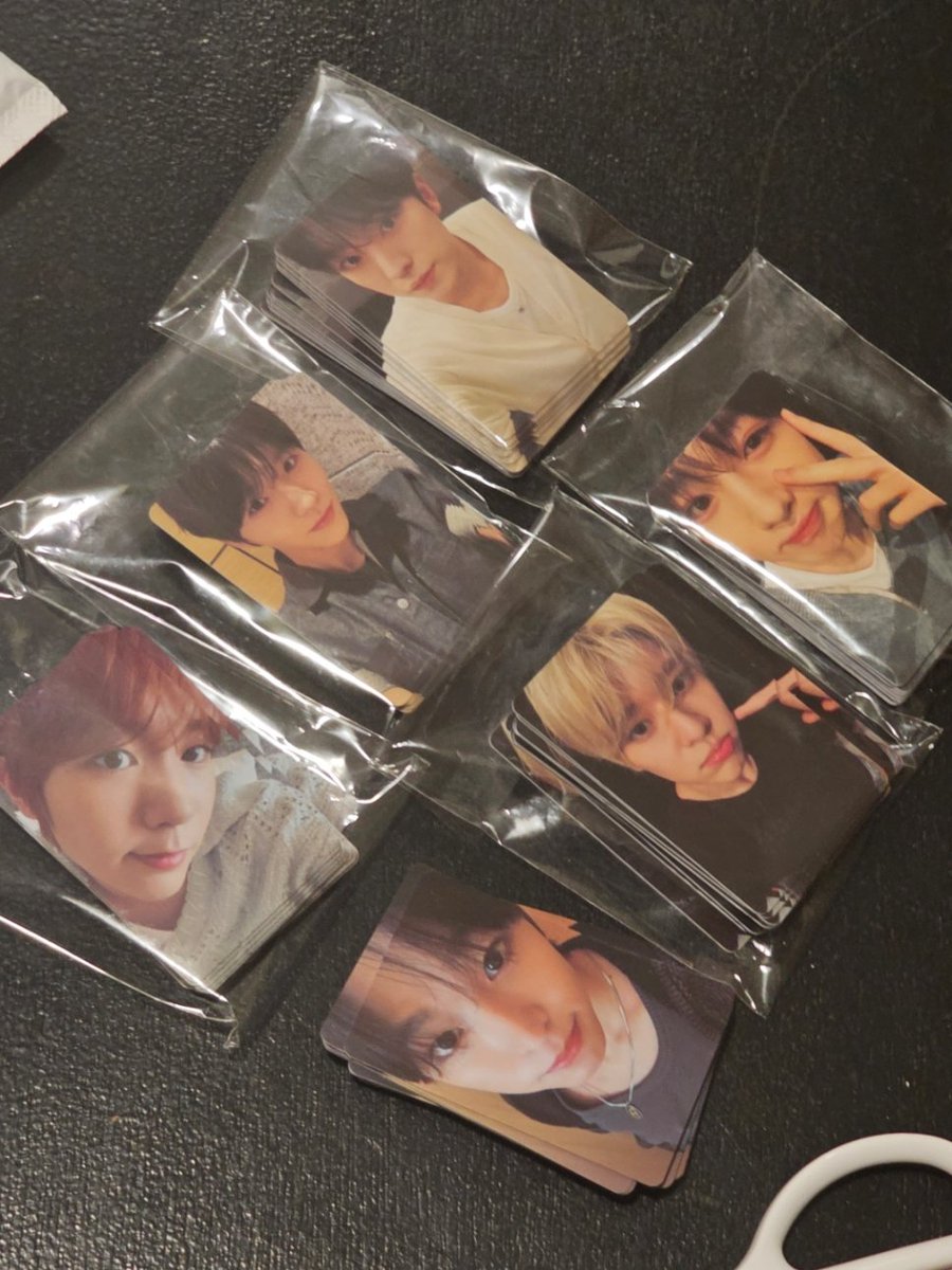 uu1uck's tweet photo. 엔시티 위시 팝팝 ime 싱가포르 팬싸 대면 포카 양도
wts nct wish poppop ime singapore ftf pob pc sell
  
❌하자예민❌
 
SET 5.0
Shipping from Singapore
  
엔시티위시 시온 유우시 리쿠 재희 료 사쿠야 sion yushi riku jaehee ryo sakuya https://t.co/ZIEOkJhv87