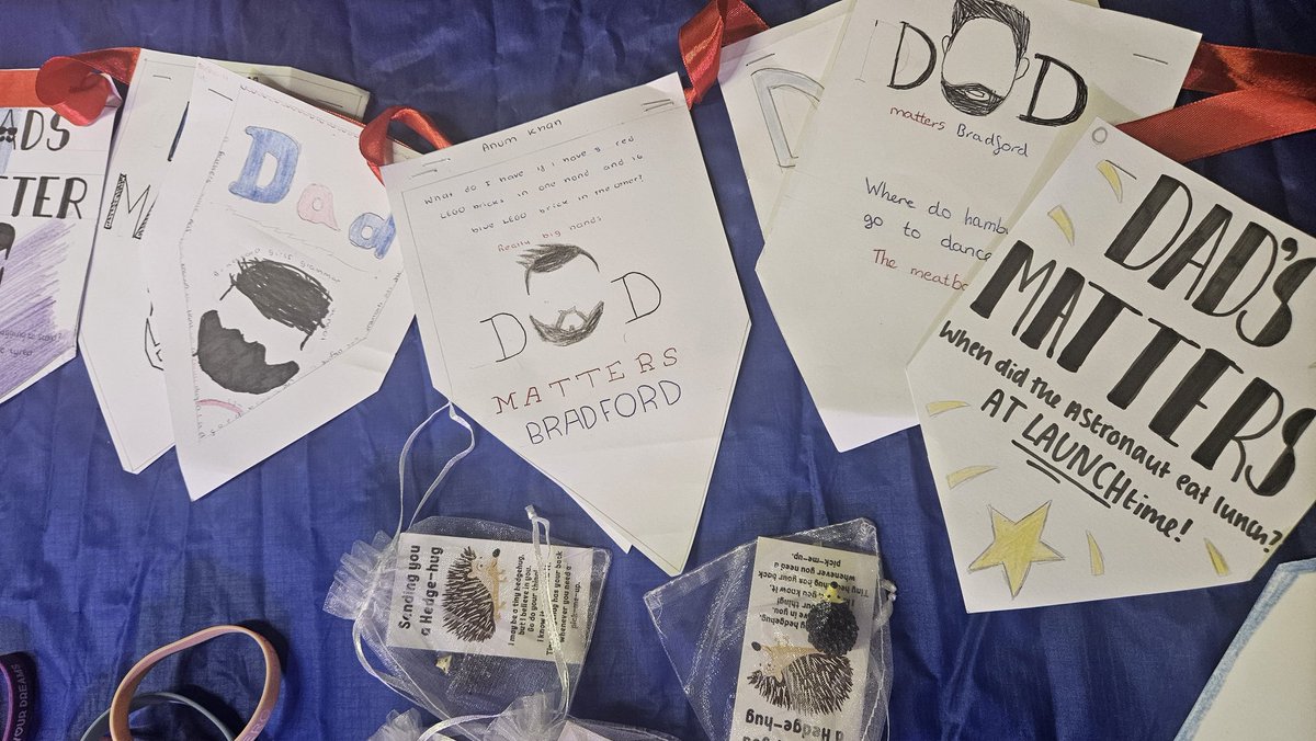 AmyFirstGive's tweet image. It's not every day that students make bunting by hand in support of local charity, but @BGGSchool students did! Supporting Dad Matters, part of Home Start Kirklees, with bespoke bunting that also celebrates the humble "dad joke". Our last @FirstGiveUK Final 2024/25!