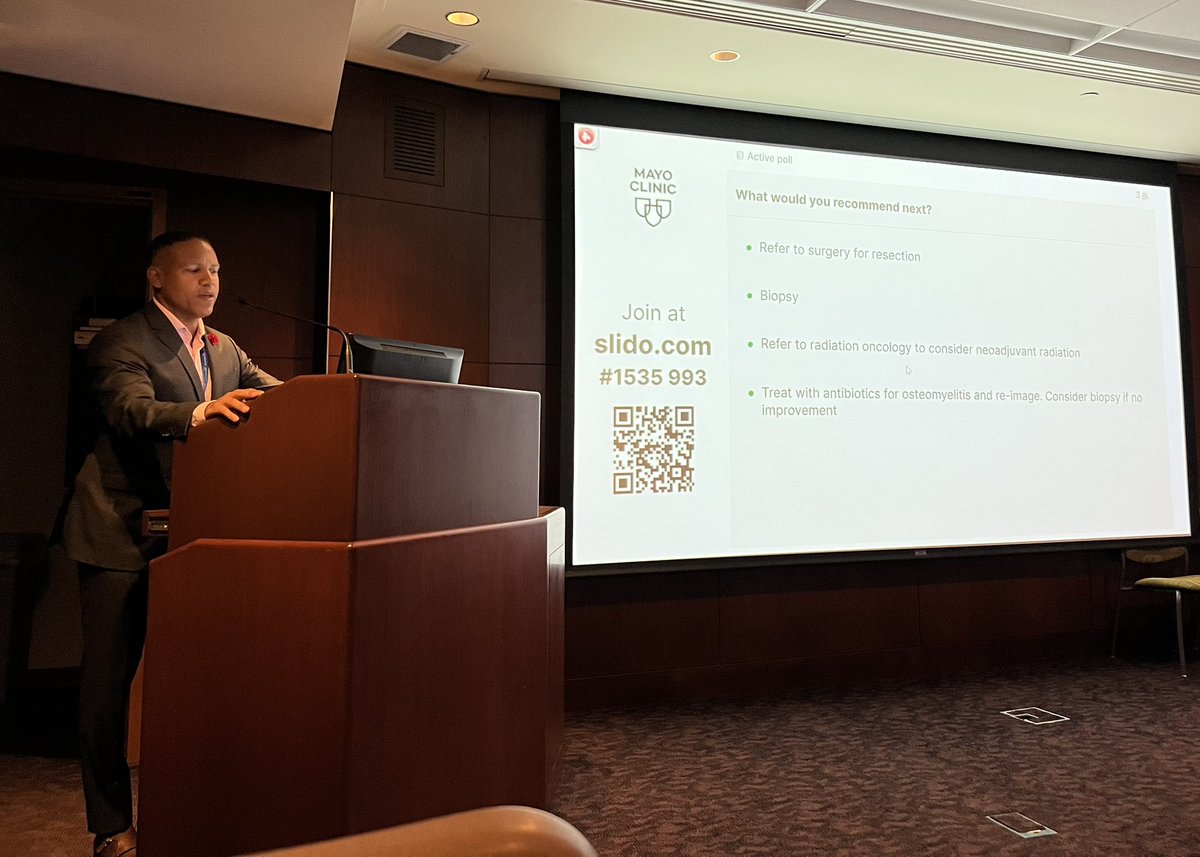 MayoHemeOnc's tweet image. Dr Robinson providing an interactive session on bone sarcomas! 🦴🦀
#Onc #sarcoma #OncTwitter #HemeOnc