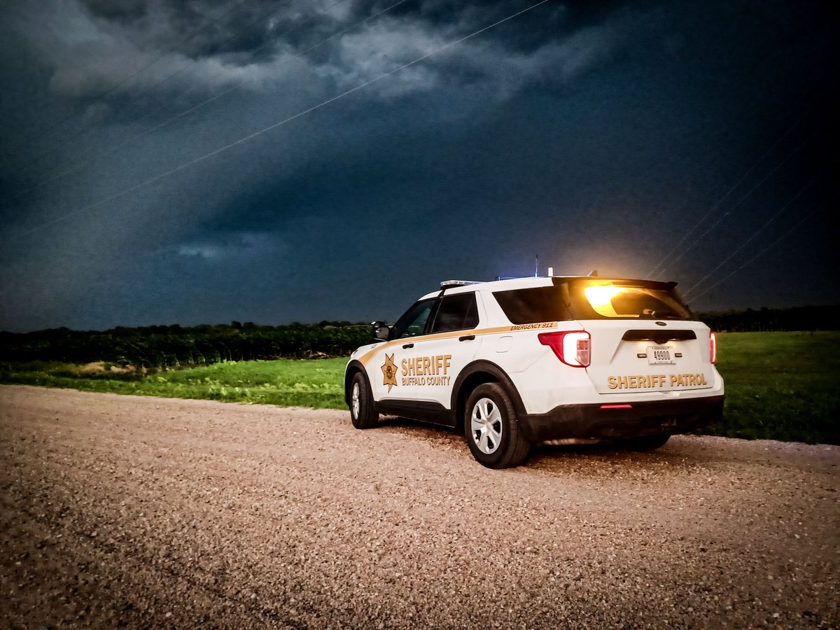 BuffaloCountySO's tweet image. Rain or Shine—We’re Here for You
If you’ve been up late recently, you’ve probably noticed the storms rolling through Buffalo County almost nightly. While the Post Office is known for delivering “rain or shine,” your deputies are right there too—navigating gravel roads in the…