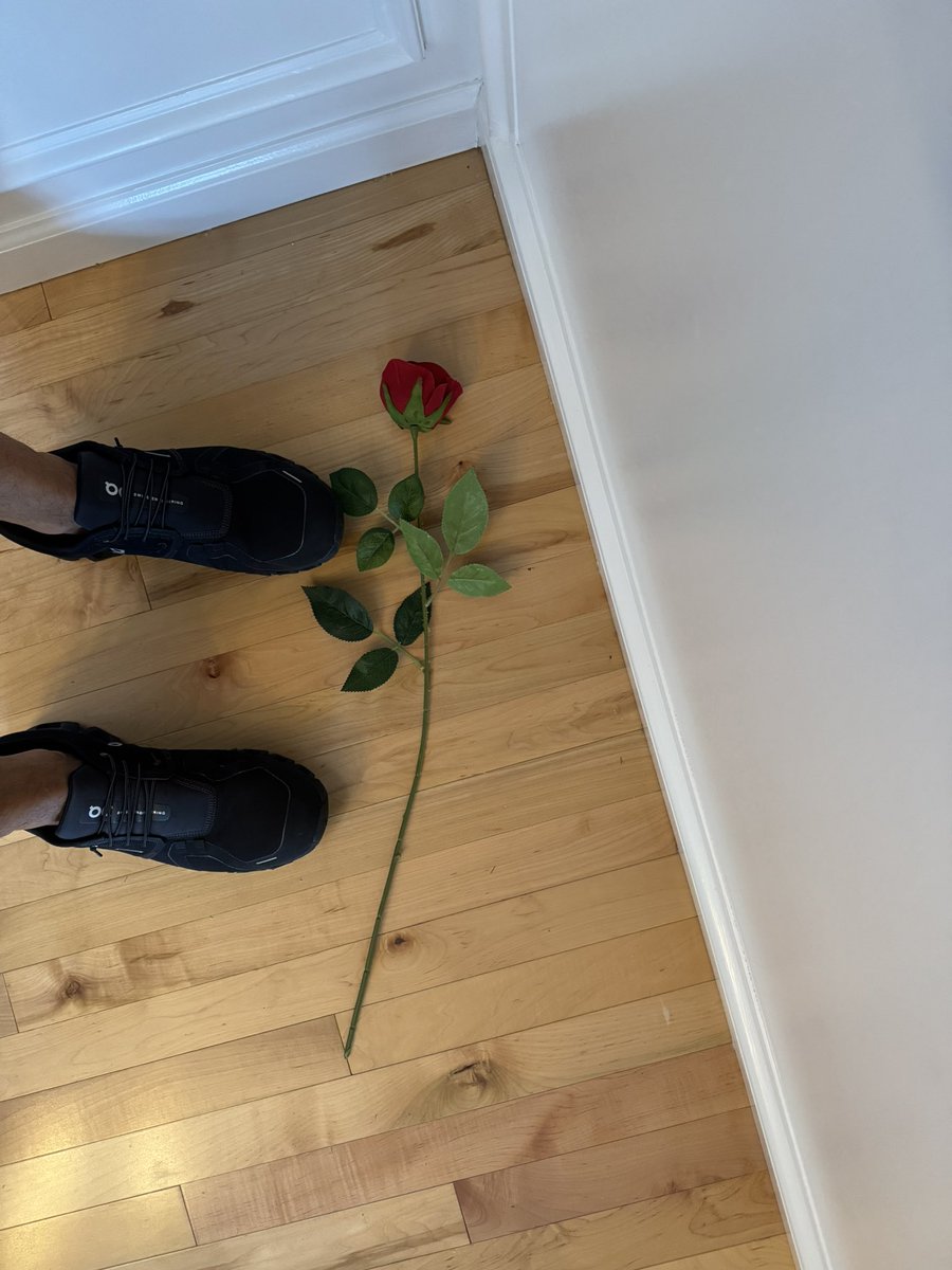 As2b23's tweet photo. I’ve got my Cloud Ozzys on! #CloudOzzy https://t.co/xmICk2rACB