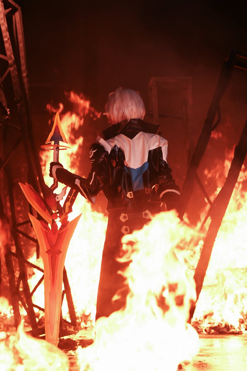 らむ𒆙 (@cos_lum) on Twitter photo 崩壊3rd / Honkai Impact 3rd
ケビン・カスラナ / Kevin Kaslana
『その道を、阻むものがないよう祈っている。』
Studio & Camera:<a href="/MaaStudioGray/">群馬)MaaStudio-Gray 炎撮影・水撮影・ワイヤー撮影などにオススメ</a>
#コスプレ
#崩壊3rd #HonkaiImpact3rd
#lum_cos 崩壊3rd / Honkai Impact 3rd
ケビン・カスラナ / Kevin Kaslana
『その道を、阻むものがないよう祈っている。』
Studio & Camera:<a href="/MaaStudioGray/">群馬)MaaStudio-Gray 炎撮影・水撮影・ワイヤー撮影などにオススメ</a>
#コスプレ
#崩壊3rd #HonkaiImpact3rd
#lum_cos