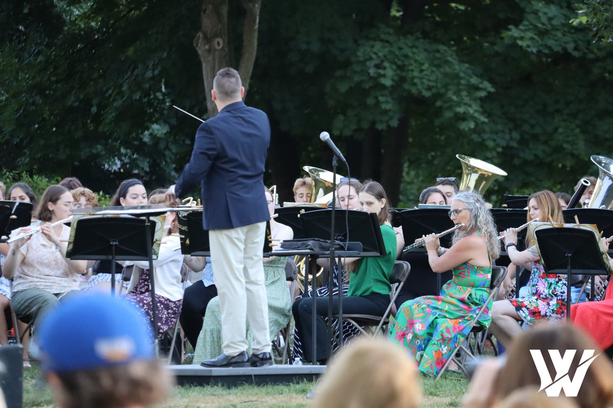 WCSD_K12's tweet image. Incredible night of music at Island Park for the Summer Community Band and Chorus Concert!
This is the first year we featured chorus!
The District also recognized Matt Cool for his 20 years of summer music dedication. Thank you for your commitment to music excellence!