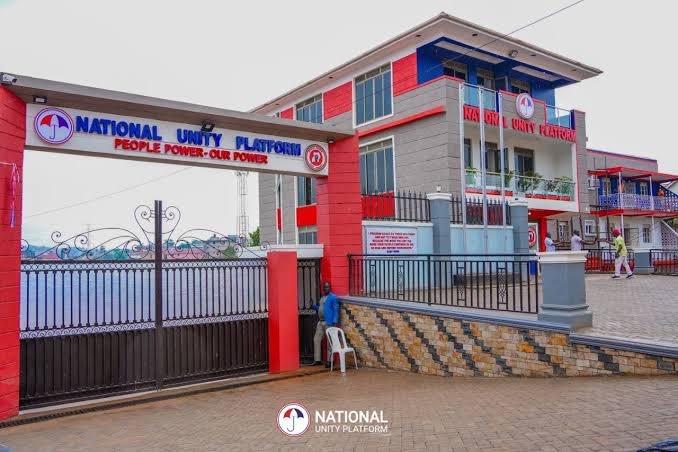 97fmRadiocity's tweet image. #TheJam97fm CITY TALK
WHAT IS YOUR ASSESMENT OF NUP'S FIRST 5 YEARS AS A POLITICAL PARTY IN UGANDA?