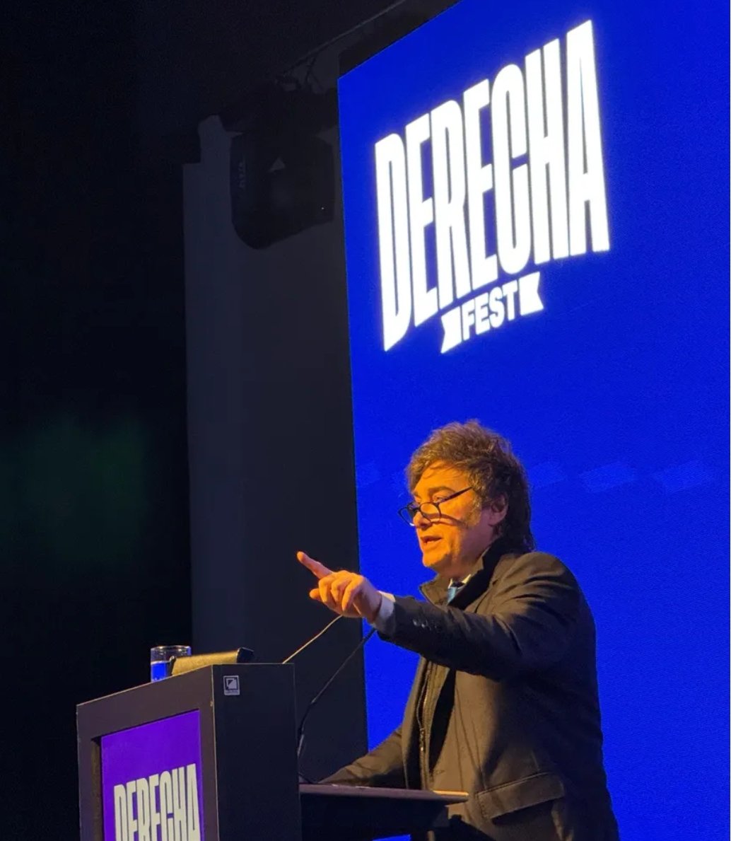 juanelegonzalez's tweet image. - Una carrera en lo de Benegas Lynch
- Libra
- Un evento evangélico, de $25 a $100 mil la entrada
- La Derecha Fest, $40 mil la entrada
El Presidente le da su imagen a empresas con fines de lucro.
¿Cuál es el arreglo? ¿Qué pide Karina, la cajera? ¿Qué se quedan?