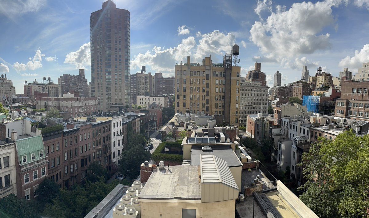 agelston's tweet image. Stephen, call me. They ARE so stupid to let you live
Central Park spot #17 (by the tree); 3pm today
Paraphrase is ‘Kafrene’