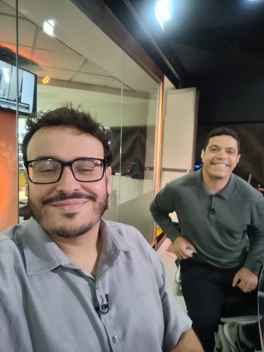 thalescmachado's tweet image. Já já tem #RedacaoSportv. Hoje com o @cantarellibruno.