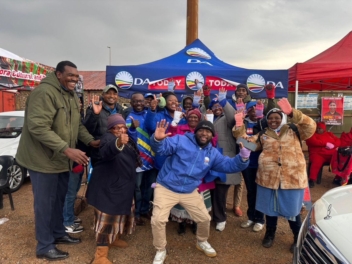 DAGauteng's tweet image. ⛑📩 Help the DA rescue Emfuleni and take back control of your ward! If you are a resident in Ward 35, Emfuleni Municipality, go to your nearest voting station to #VoteDA. The voting stations are open until 21h00 today.