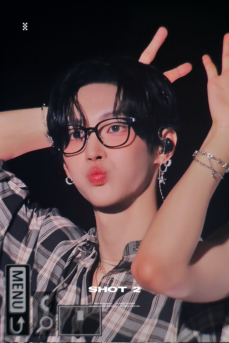 shot_2_'s tweet image. 250723 ν μμ΄ #λΌμ΄μ¦ #μλΉ #RIIZE #WONBIN