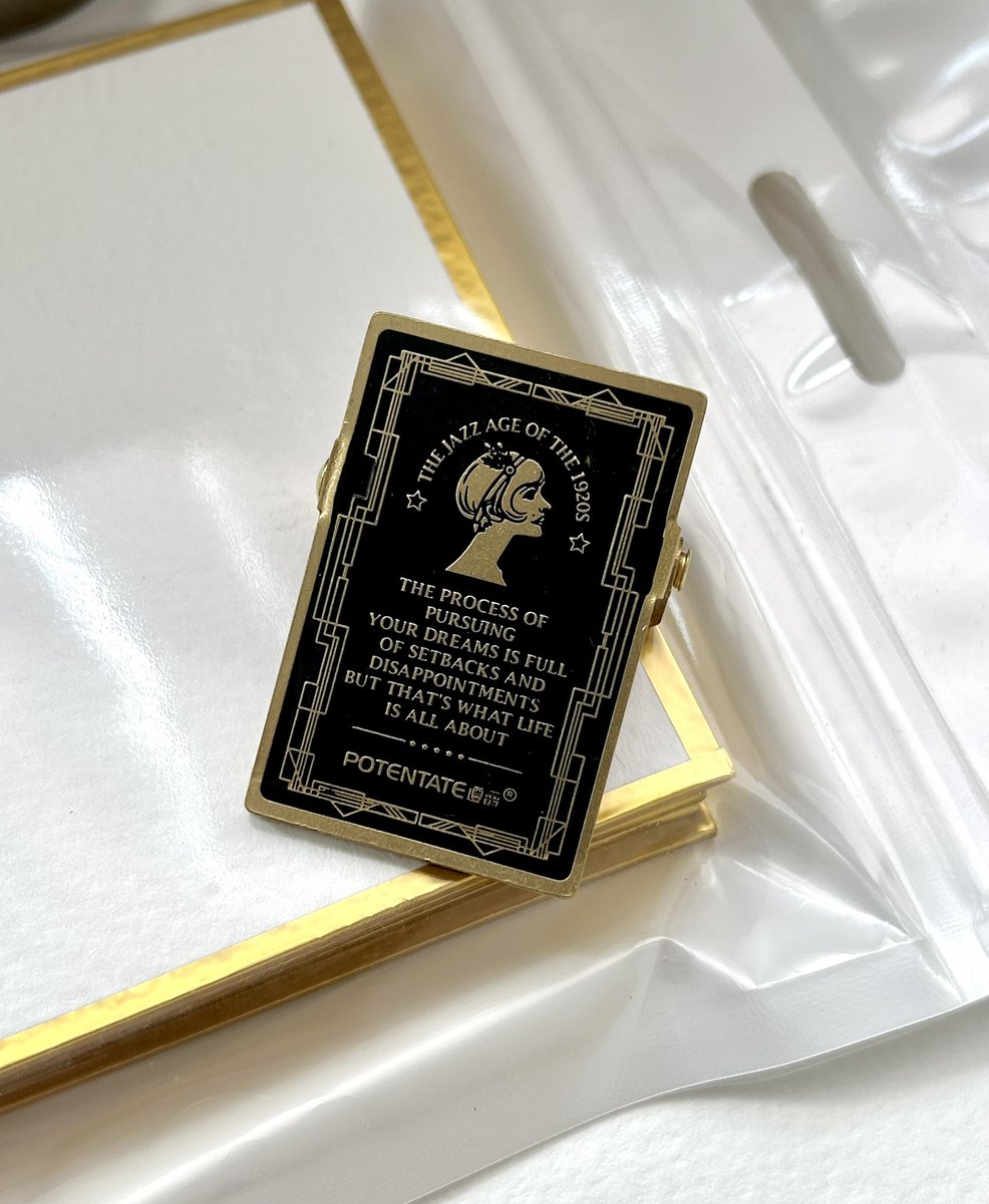 your_whitesilk's tweet image. I finally have the shikishi boards + very nice brass clip. I’ll make Reca portraits of course once I return from vacation