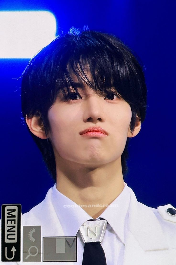 <a href="/OFSEREUNOIA/">SEREUNOIA 🎡</a> Setelah mendengarkan Sambutan yang diberikan oleh Lakara, Yasa kembali maju. “Terima kasih Lakara untuk sambutannya, kami semua benar-benar bersyukur karena bisa menjadi bagian dari perjalanan Sereunoia ini. (-)