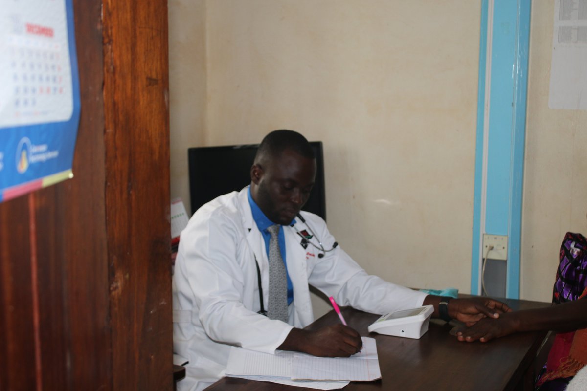 ACCESS_UG's tweet image. Today, we visited our NCD (Non-Communicable Disease) clinic and spoke with one of our clinicians, James Karahuka. He shared something that shook us: hypertension and diabetes are quietly becoming a crisis in our rural communities. But what’s even more worrying is how these…