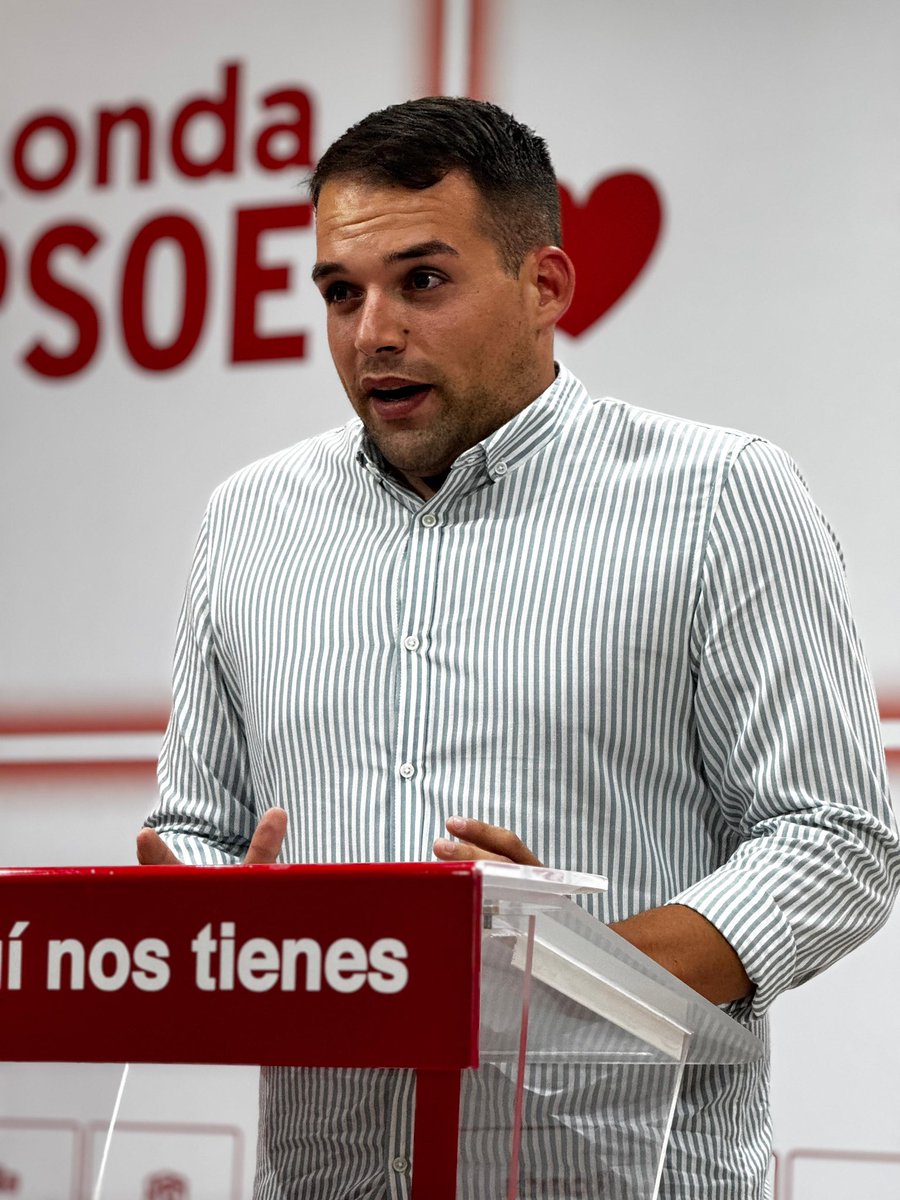 ¡Nueva ejecutiva en Juventudes Socialistas Ronda! Nerea Marín proclamada SG. 
Luchamos por más estudios, vivienda asequible, igualdad, derechos LGTBI+ y sanidad pública. La juventud tiene voz, presente y futuro. 
🌹❤️