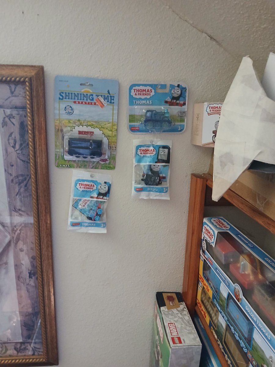 crispynuggetss1's tweet image. Thanks to @turbo_711 for sending me a prize from his contest! It made a good pair with my minis diesel!