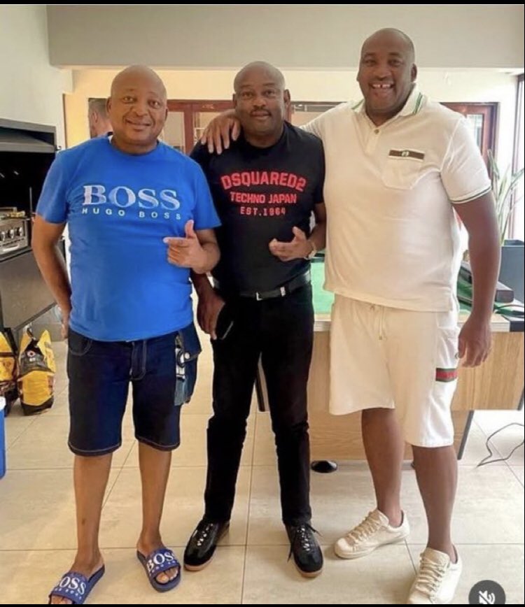 azania1023's tweet image. They were together in a crooked place.
@GaytonMcK please suspend yourself and launch an investigation on yourself.