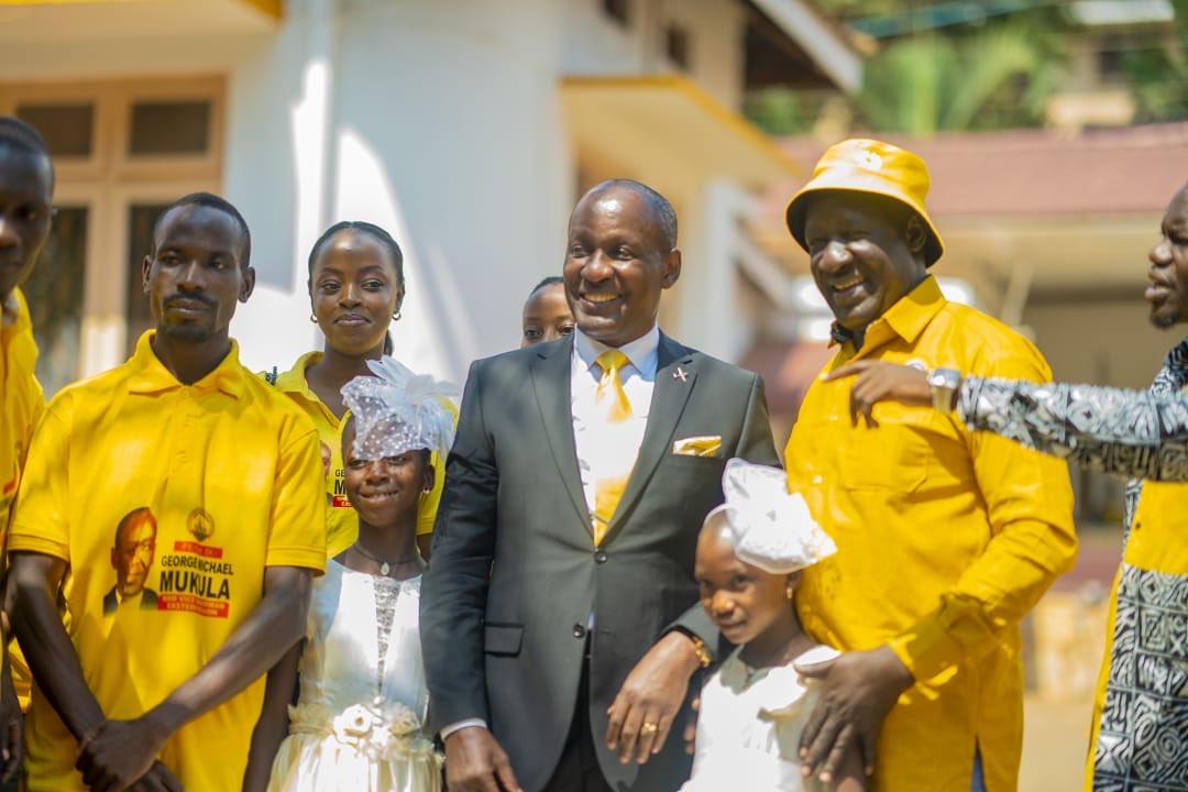 BunaBright's tweet image. Capt. Mukula: Hon. Musa Ecweru stands out as a true nationalist &amp;amp; visionary leader. His tireless efforts have cemented peace &amp;amp; stability in Teso &amp;amp; Uganda, leaving an enduring impact. 
#Mukula4CEC 
#EasternUganda