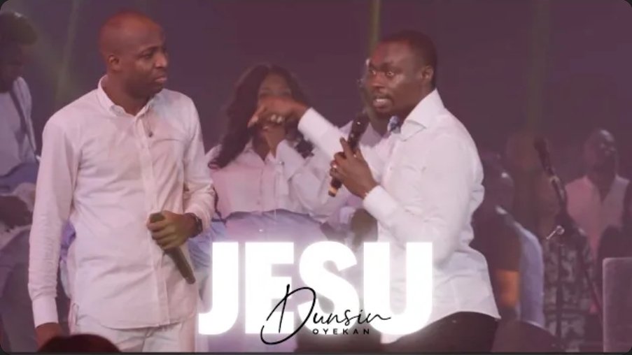 KythHarold's tweet image. Min Dunsin: Apostle meet me on B-flat
Ap.Grace: Jesuuuuuuuuuuu
#Jesu
#DunsinOyekanftApostleGraceLubega