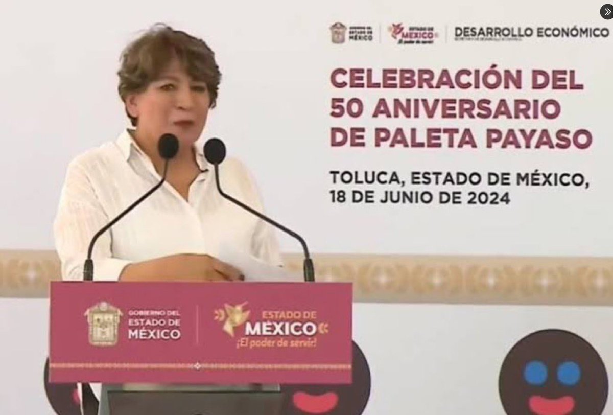 CartonCalderon's tweet image. Cuando los políticos compiten con los caricaturistas, la chamba se hace redundante...
