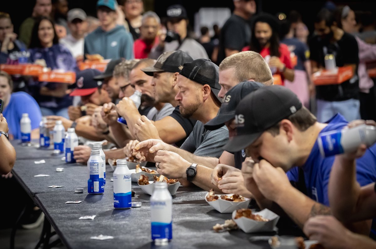 INTRUSTarena's tweet image. 𝗪𝗜𝗡𝗚 𝗪𝗘𝗗𝗡𝗘𝗦𝗗𝗔𝗬: Who has the best wings in Wichita? 🍗 Find out at Wingapalooza Wichita on August 9! From sweet to savory, come try them all! 🤤
Tickets >>> selectaseat.com/wingapalooza