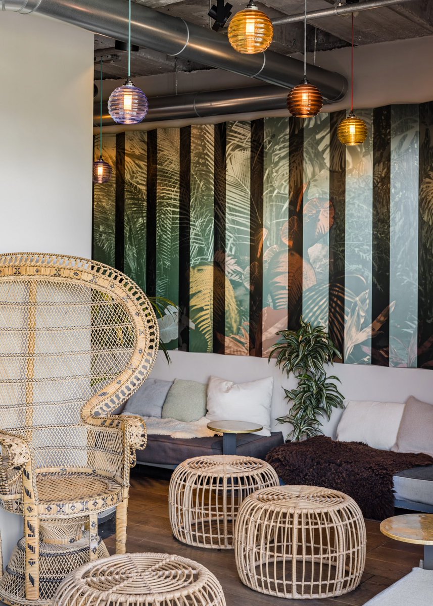 dezeen's tweet image. Studio Aisslinger revamps Berlin hotel in city's "signature improvised style":
dezeen.com/2025/07/23/stu…