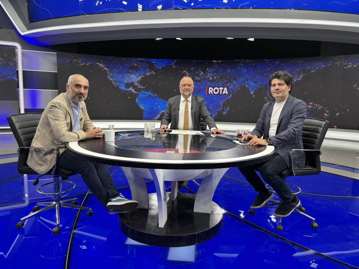 Kürşad Oğuz (@kursadoguz) on Twitter photo ROTA tüm hızıyla devam ediyor… <a href="/ismailsaymaz/">İsmail Saymaz</a> <a href="/droguzdemir/">Doç. Dr. A. Oğuz Demir</a> <a href="/AfsinHatipoglu/">Afşin_bey</a> <a href="/bulenttezcanchp/">Bülent Tezcan</a> ROTA tüm hızıyla devam ediyor… <a href="/ismailsaymaz/">İsmail Saymaz</a> <a href="/droguzdemir/">Doç. Dr. A. Oğuz Demir</a> <a href="/AfsinHatipoglu/">Afşin_bey</a> <a href="/bulenttezcanchp/">Bülent Tezcan</a>