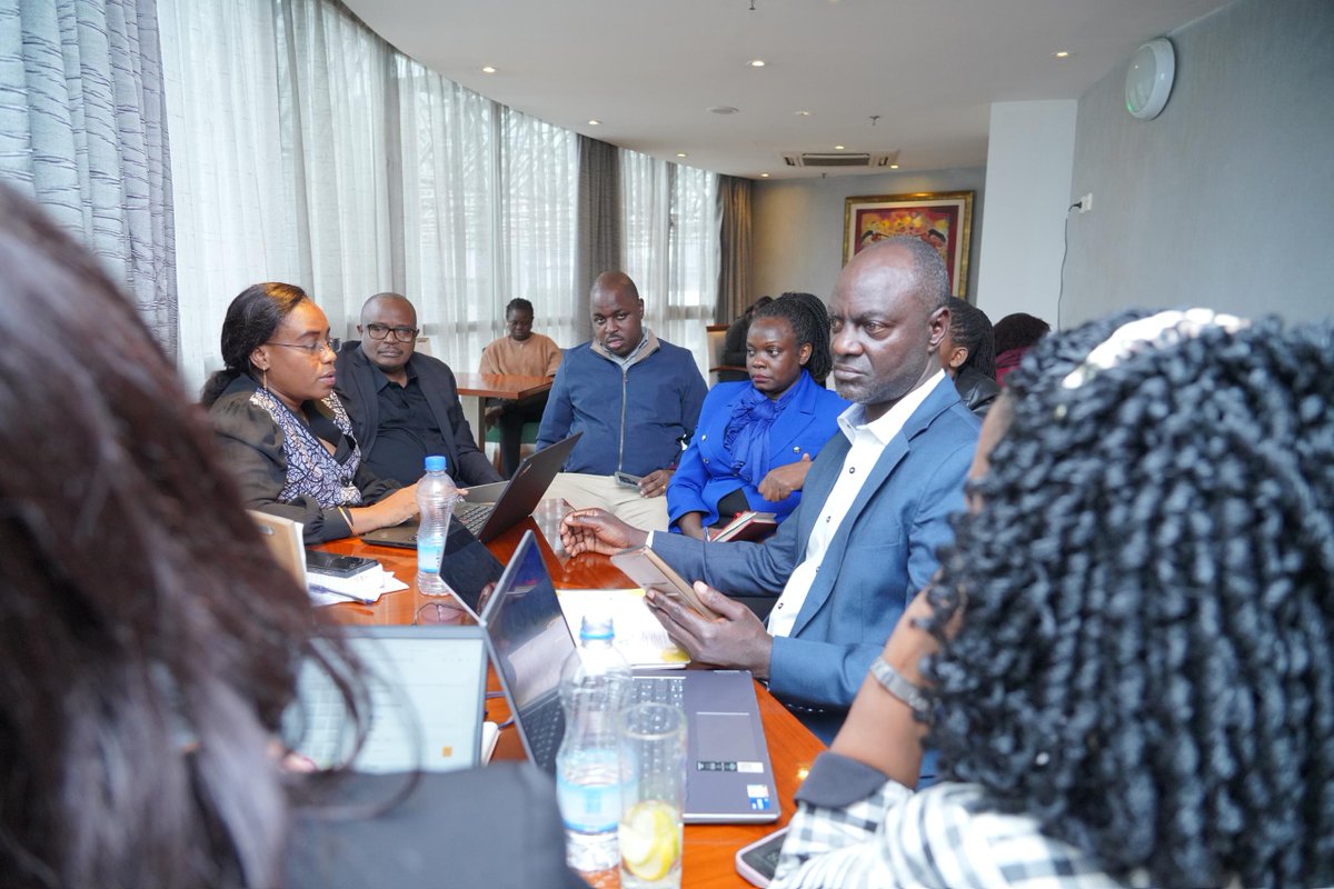 ECA (@eca_official) on Twitter photo Le Centre africain pr les pol. foncières reste déterminé à renforcer les capacités, favoriser l'apprentissage par les pairs, produire des données probantes et, surtout, suivre les progrès grâce aux données sur le genre et partager les bonnes pratiques.
<a href="/_AfricanUnion/">African Union</a> @AfDB #ODD Le Centre africain pr les pol. foncières reste déterminé à renforcer les capacités, favoriser l'apprentissage par les pairs, produire des données probantes et, surtout, suivre les progrès grâce aux données sur le genre et partager les bonnes pratiques.
<a href="/_AfricanUnion/">African Union</a> @AfDB #ODD