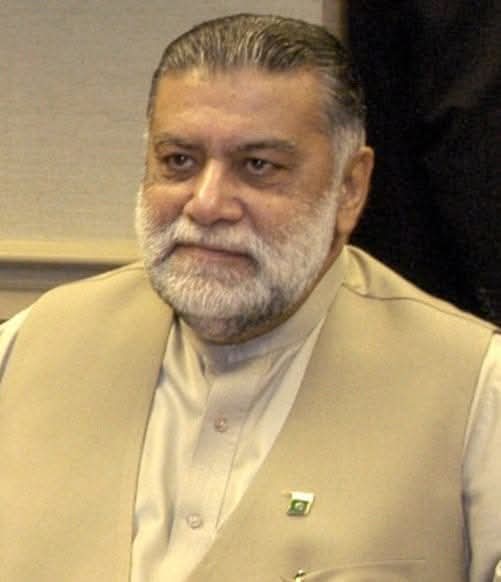 میر ظفراللہ جمالی رحمتہ اللہ نے“ اُس وقت ن لیگ کو ٹھوکر مار کر“ اپنی پارلیمنٹ سیٹ اور ن لیگ چھوڑ دی تھی“ جب ن لیگ نے ختم۔ نبو۔۔تﷺ پر ڈاکہ مارا تھا_☝️