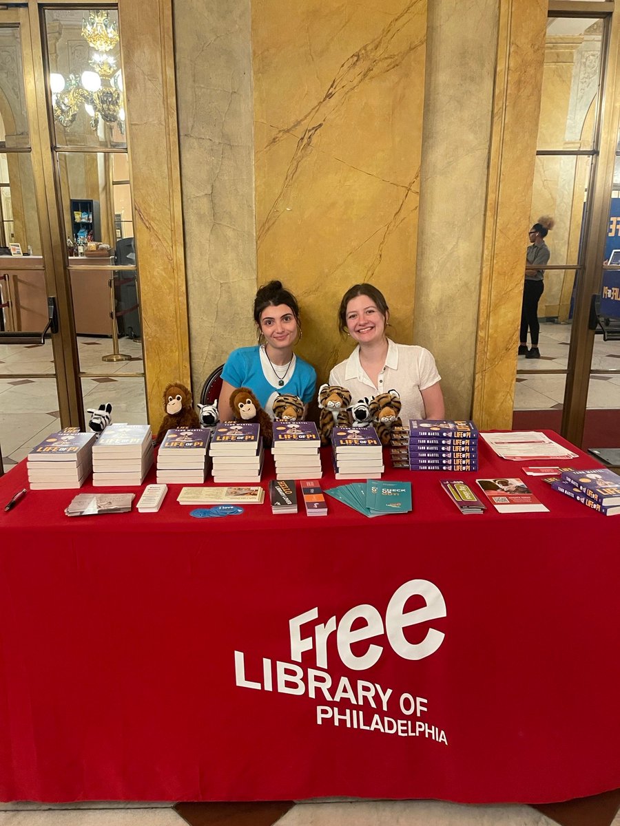 FreeLibraryFdn's tweet image. Thank you @ensembleartsphl for an unforgettable Life of Pi performance and for partnering with the Free Library of Philadelphia Foundation!
We had a blast giving away free books, bookmarks, stuffed animals, and stickers to everyone who stopped by our table! 🐅📚