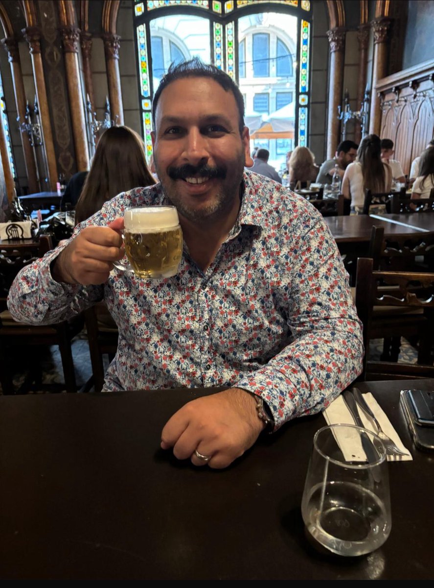 rmohamed_yow's tweet image. It’s 1700 hours somewhere