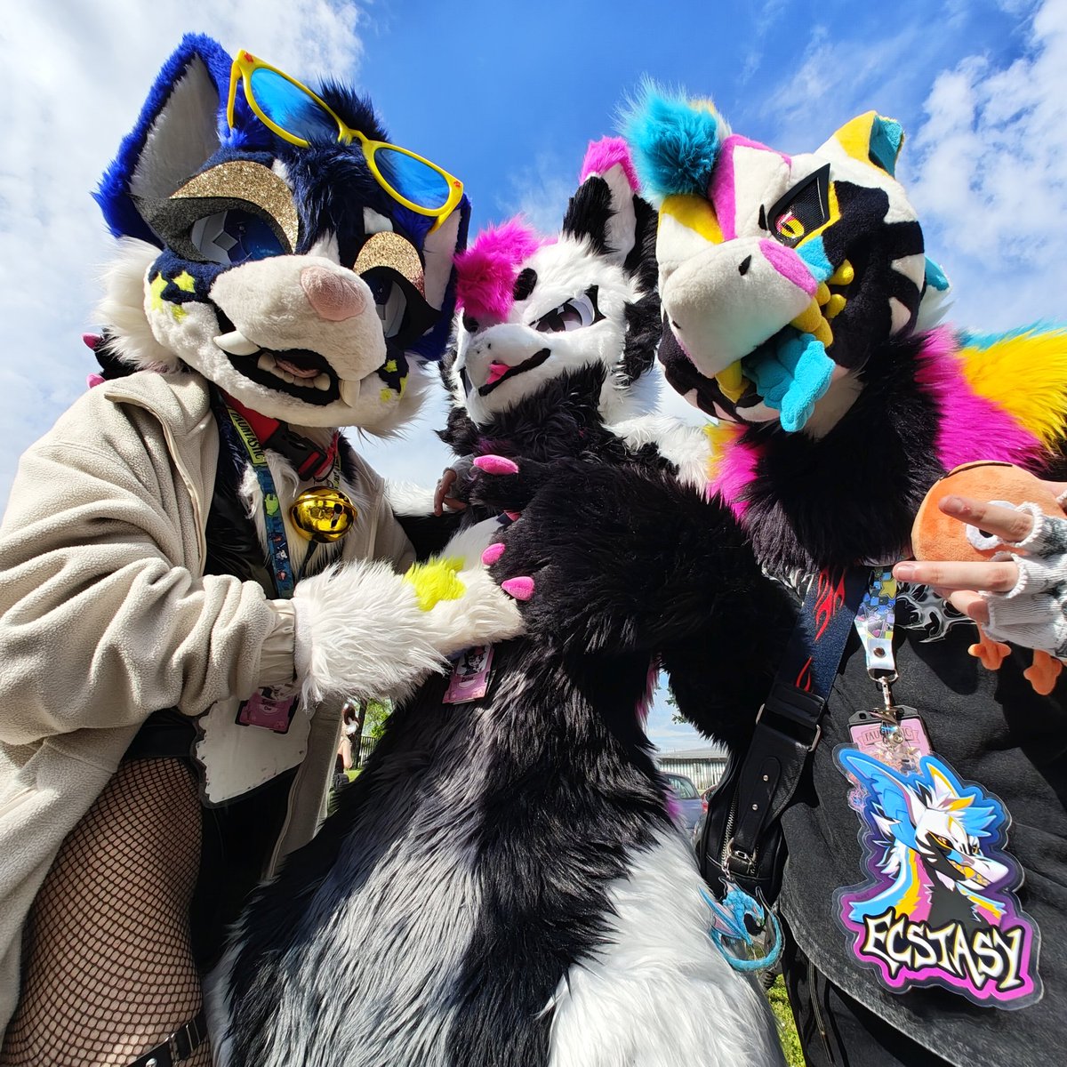 Bro you are so SMALL like get up or something ?? 🥀🥀