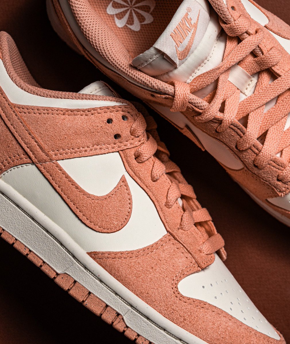 sdmlinks's tweet image. 🚨 Super Promoção:
📉 Dunk no precinho.
Dunk Low "Soft Pearl"
De R$899,99 | Por R$503,49
Na Nike: sdmlinks.com/slcs